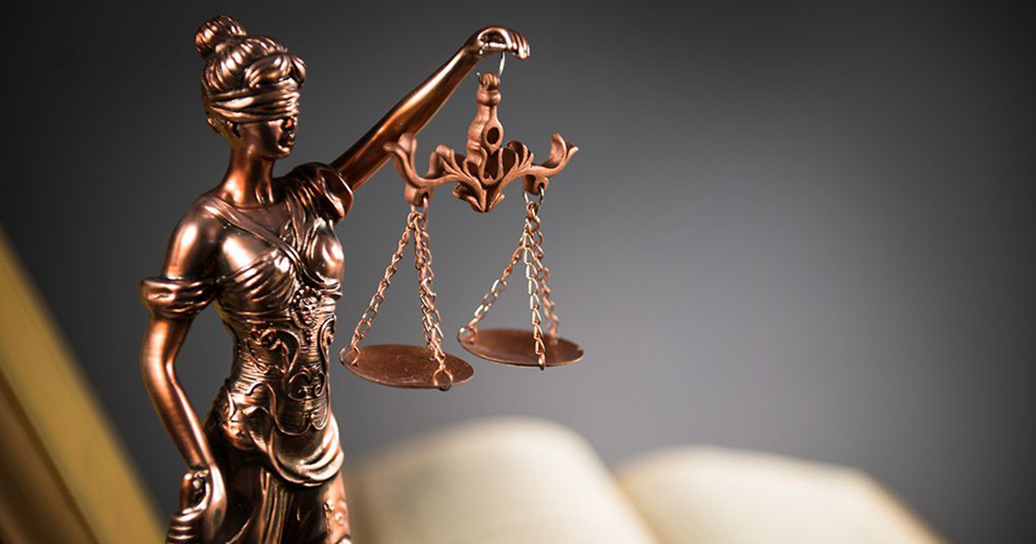 Empresa não pode demitir funcionário por entrar com processo trabalhista.